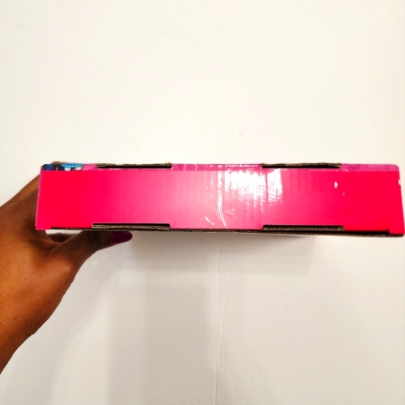 NWT, Gabby's Dollhouse Plaster Rock Painting Activity, Age 3+ Mold & Paint Set - Picture 5 of 11